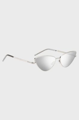 Lunettes de soleil &oelig;il de chat en acier avec d&eacute;tails embl&eacute;matiques, Argent