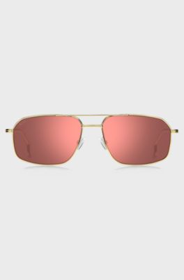 Gold-tone sunglasses with pink lenses, Gold