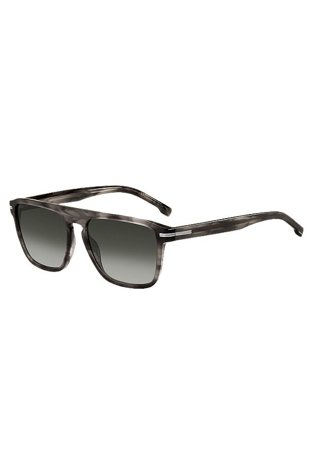 Sonnenbrille aus grauem Acetat mit charakteristischen Metalldetails, Gemustert