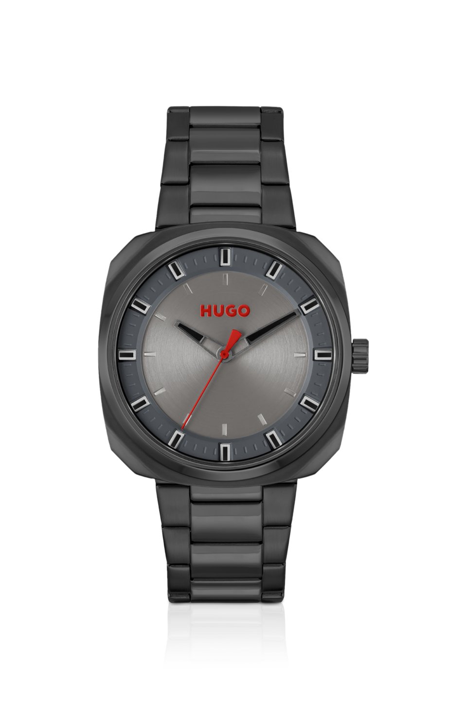 Black-plated watch with link bracelet