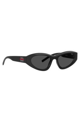 HUGO x Bella Poarch black sunglasses with special branding, Black