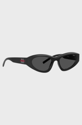 Lunettes de soleil noires HUGO x Bella Poarch avec logo sp&eacute;cial, Noir