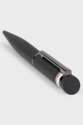 Penna a sfera nera con dettaglio con righe tipiche del marchio, Nero