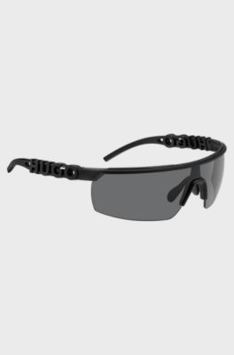 Mask-style sunglasses in black with 3D-logo temples, Black