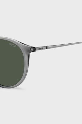 Grey sunglasses with rounded metal temples, Grey