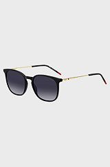 Black sunglasses with gold-tone temples, Black