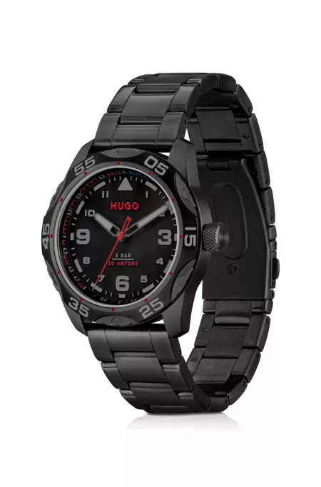 Black-plated watch with link bracelet