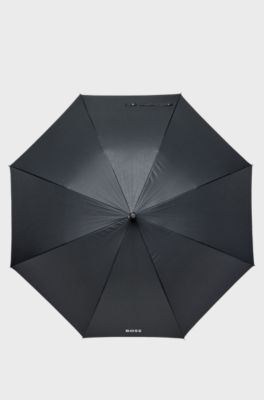 Grid-pattern umbrella with logo-embossed handle, Black
