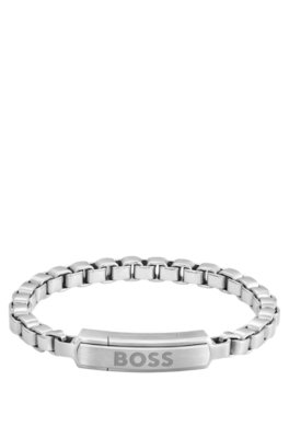 Bracelet chaîne argenté à maillons cubes avec fermoir logoté