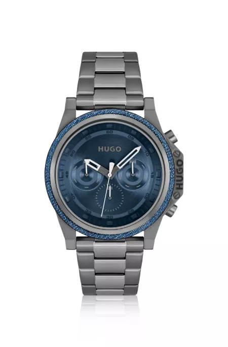 Montre à cadran bleu, lunette en denim et bracelet à maillons