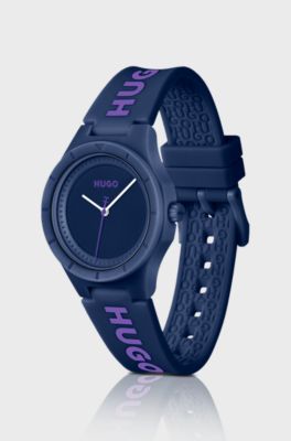 Horloge met auberginekleurige wijzerplaat en siliconen logoband, Blauw