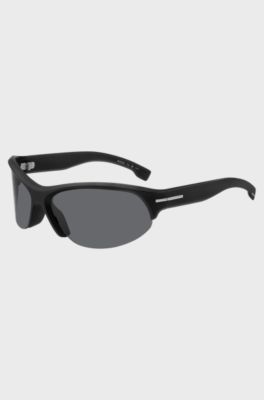 &Oacute;culos escuros estilo m&aacute;scara em preto com detalhes prateados, Black