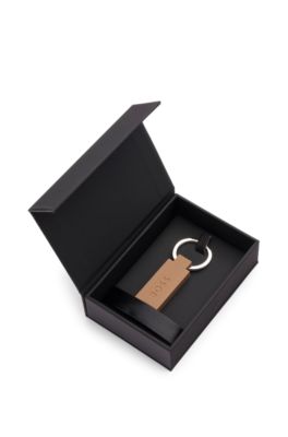 Logo key ring in camel-toned silicone and brass, Brown