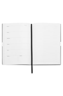 Carnet&nbsp;A5 en similicuir noir avec &eacute;lastique &agrave; rayures embl&eacute;matiques, Noir