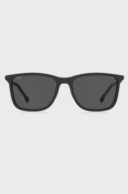Lunettes de soleil noires avec verres polaris&eacute;s, Noir