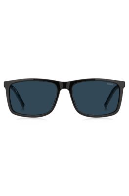 Lunettes de soleil noires avec verres teint&eacute;s bleus, Noir