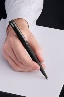 Penna a sfera nera con lavorazione a griglia e rifinitura con logo, Nero