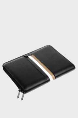 A5 conference folder in faux leather with signature stripe, Black