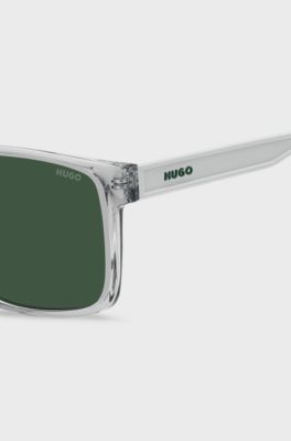 Sonnenbrille aus transparentem Acetat mit wei&szlig;en und gr&uuml;nen Details, Hellgrau