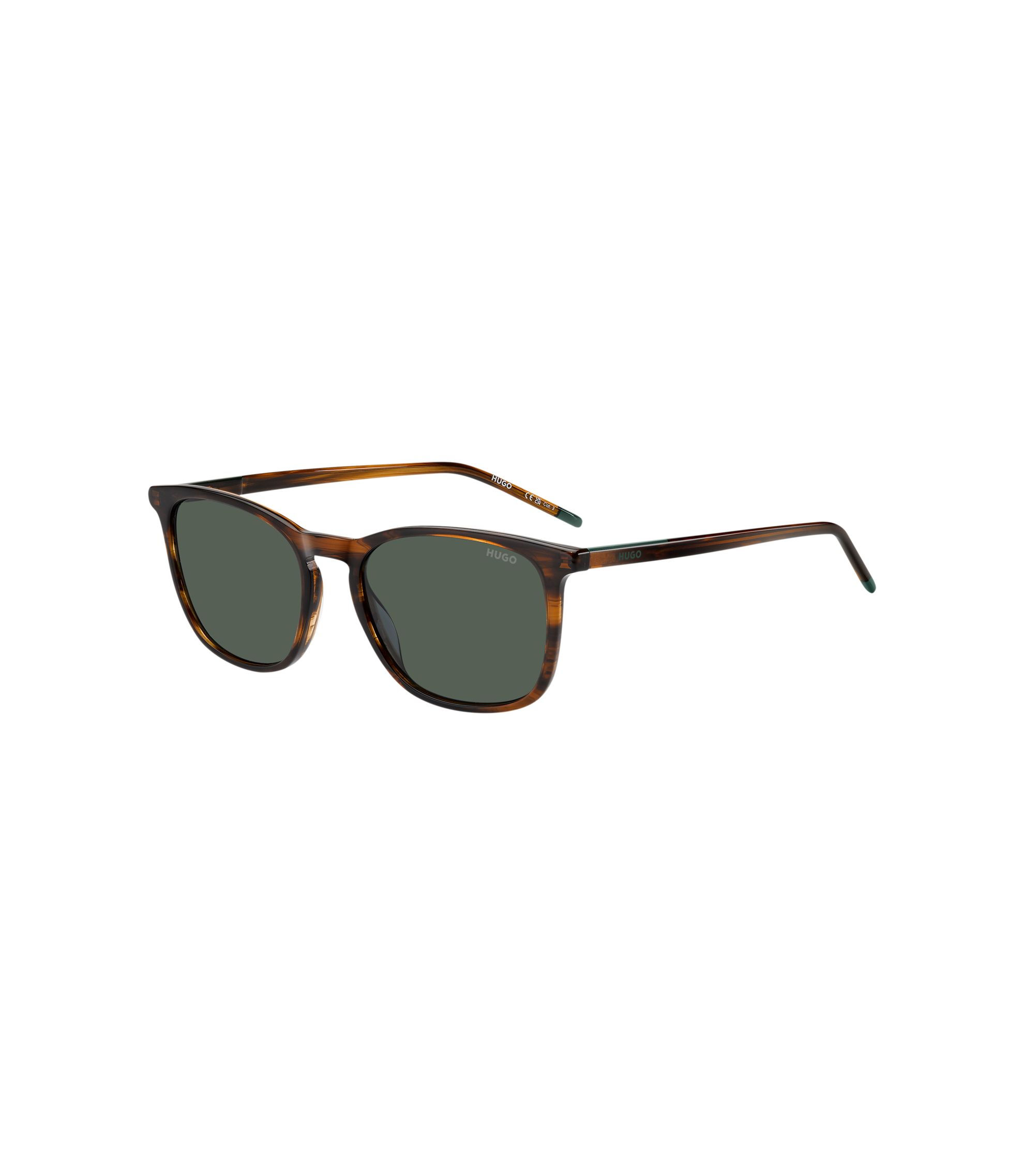 Sonnenbrille in brauner Horn-Optik mit Logo-Details