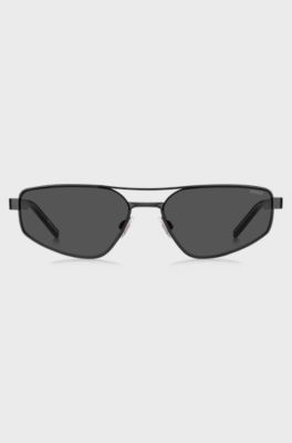 Black-metal sunglasses with cut-out logo, Black
