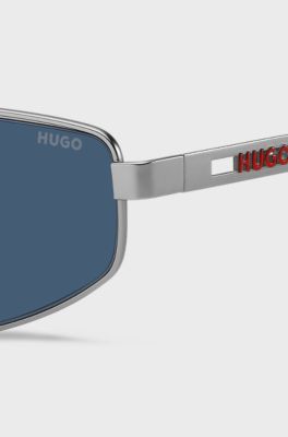 Double-bridge sunglasses with cut-out logo, Silver tone