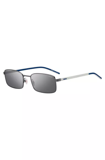 Lunettes de soleil à verres miroir avec branches bleues et blanches