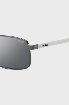 Mirrored sunglasses with a racing-inspired design, White