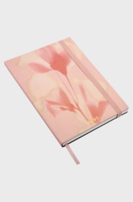 Pinkfarbenes DIN-A5-Notizbuch mit floralem Print, Pink