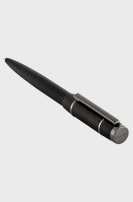 Penna a sfera nera con incisioni a rombi e dettagli Double B, Nero
