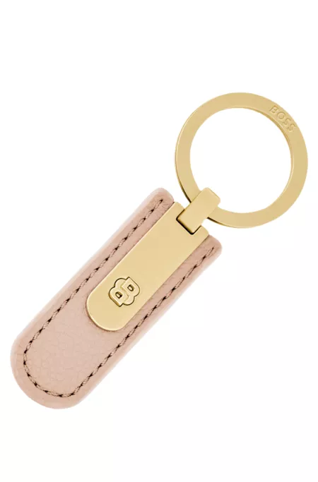 Grained nude key ring with golden Double B hardware
