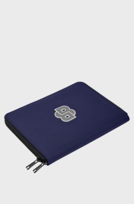 Varsity-inspired folder with oversized logo patch, Blue