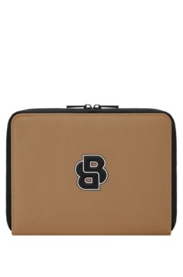Collegiate-style folder with contrast logo detail, Brown