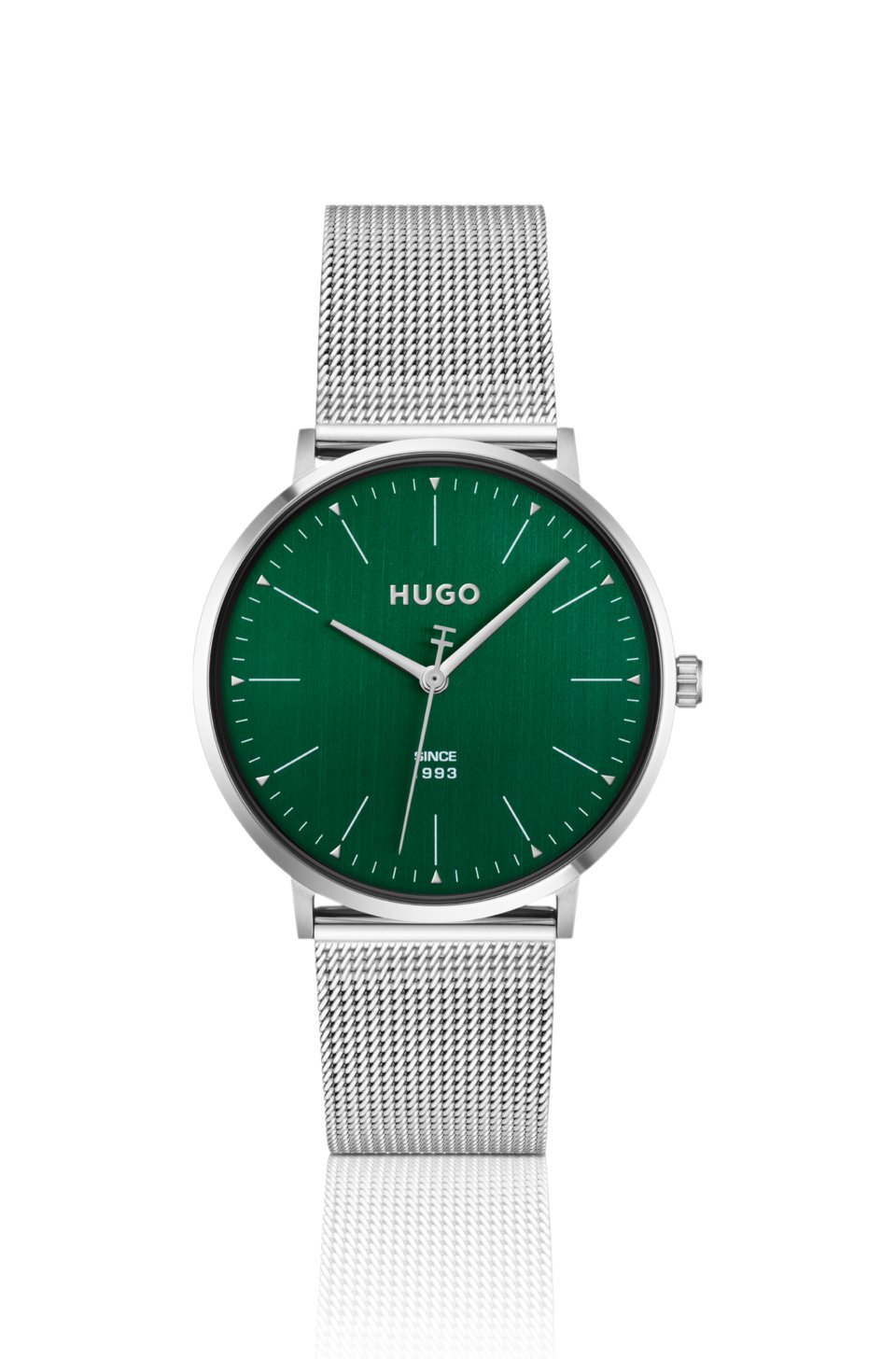 #Style 3H green-dial watch with mesh bracelet