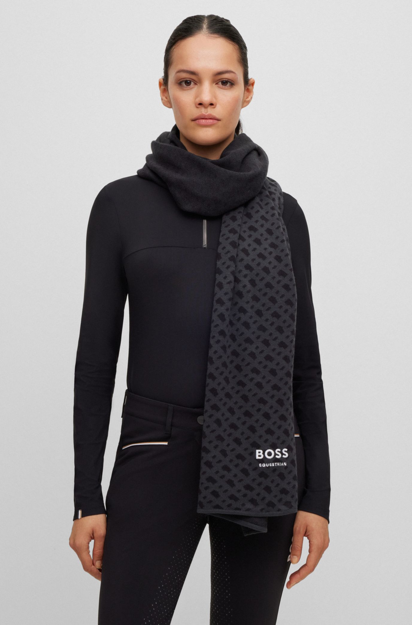 Hugo boss shop scarf