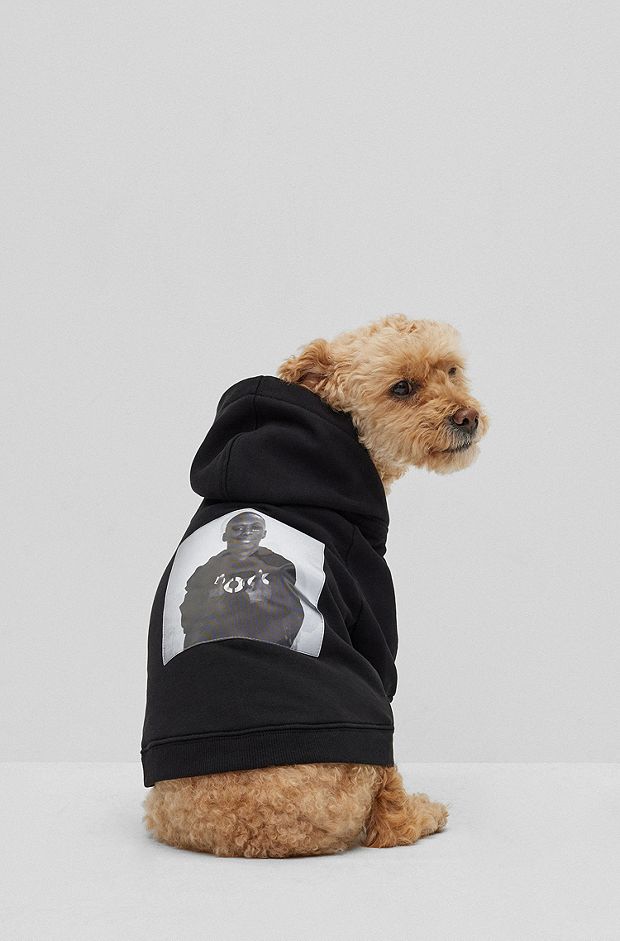 Dog hoodie in cotton with Khaby Lame-inspired artwork, Black