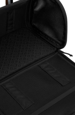 Dog travel bag with quilted mat, Black