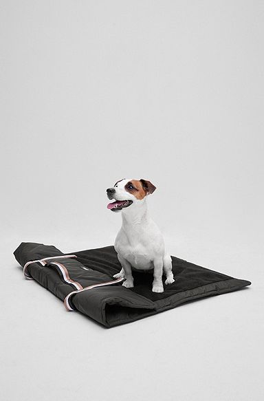 Portable dog mat with sherpa lining, Black