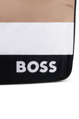 Equestrian signature block-stripe sweat rug with logo, Patterned