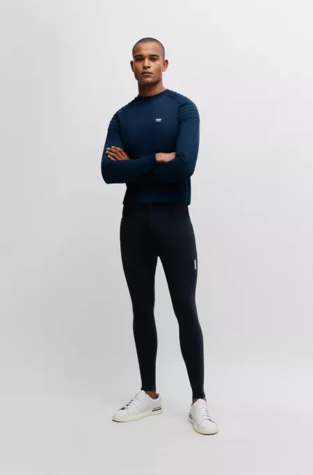 Equestrian breeches with full grip