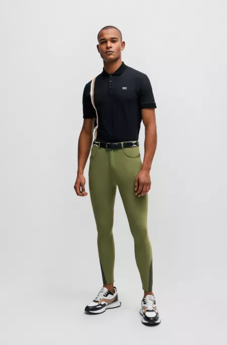 Equestrian breeches with knee grips