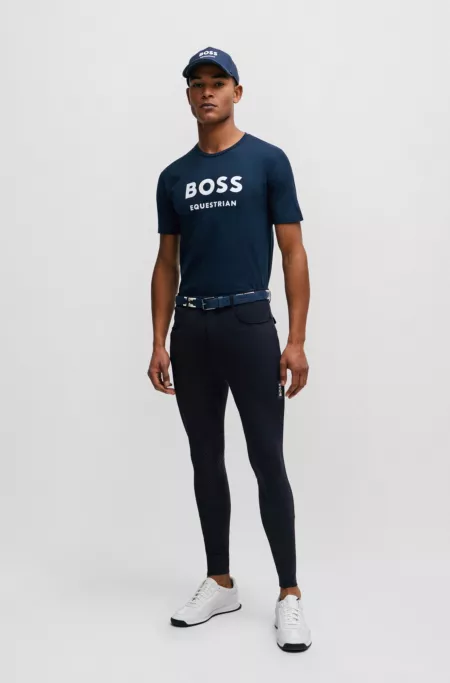 Equestrian breeches with knee grips