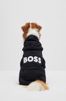 H&aelig;ttetr&oslash;je til hunde i bomuldsblanding med logo i kontrastfarve, Sort