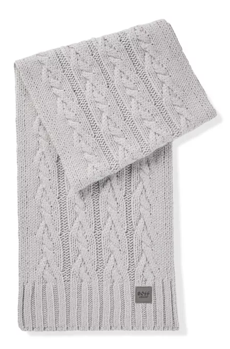 Equestrian cable-knit scarf with logo patch