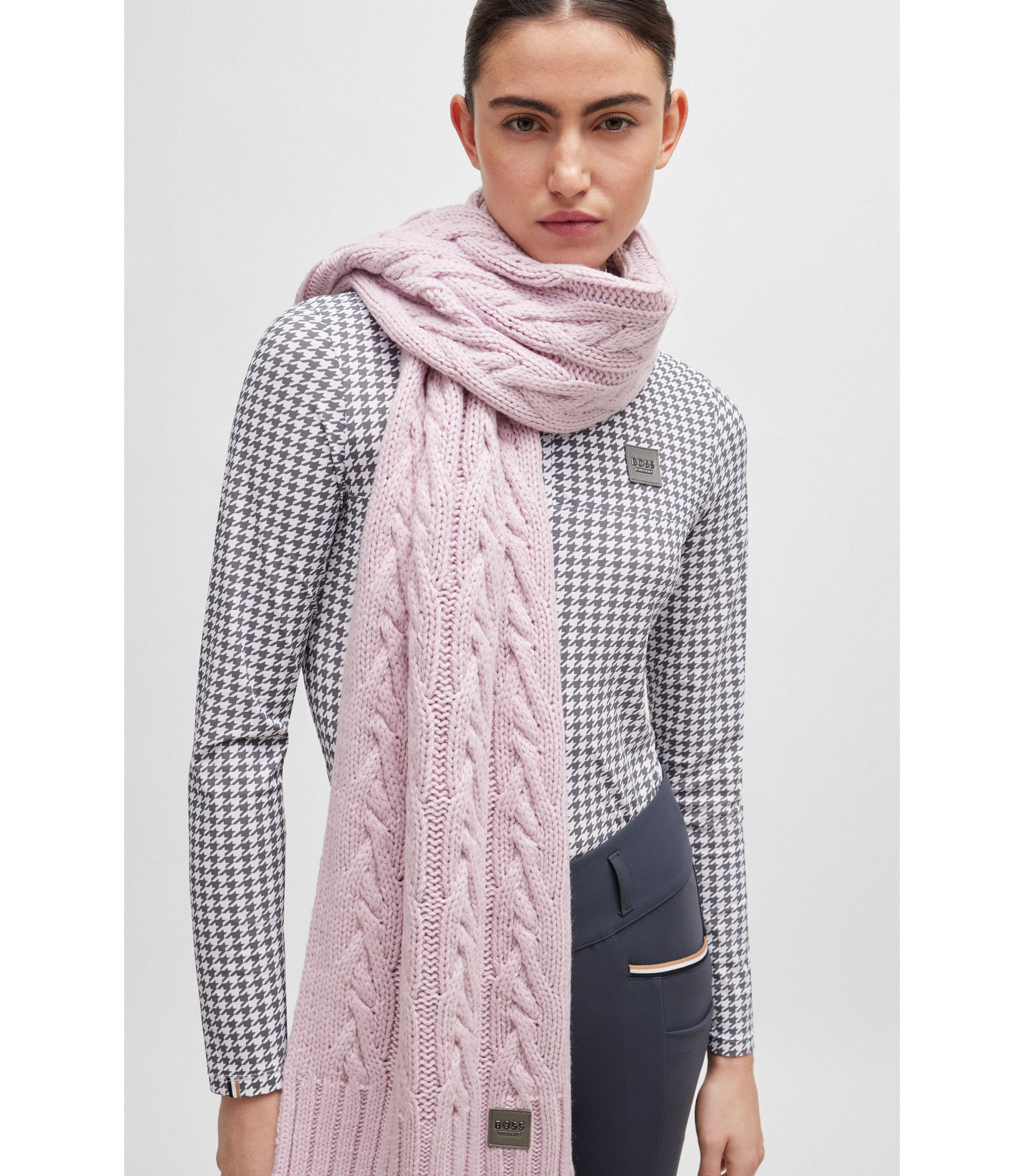 2026年最新】リブ編みマフラーの人気アイテム - メルカリ BOSS