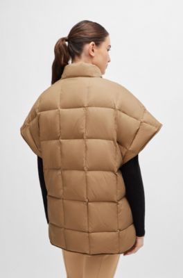 Equestrian down cape with fleece-lined pockets, Beige