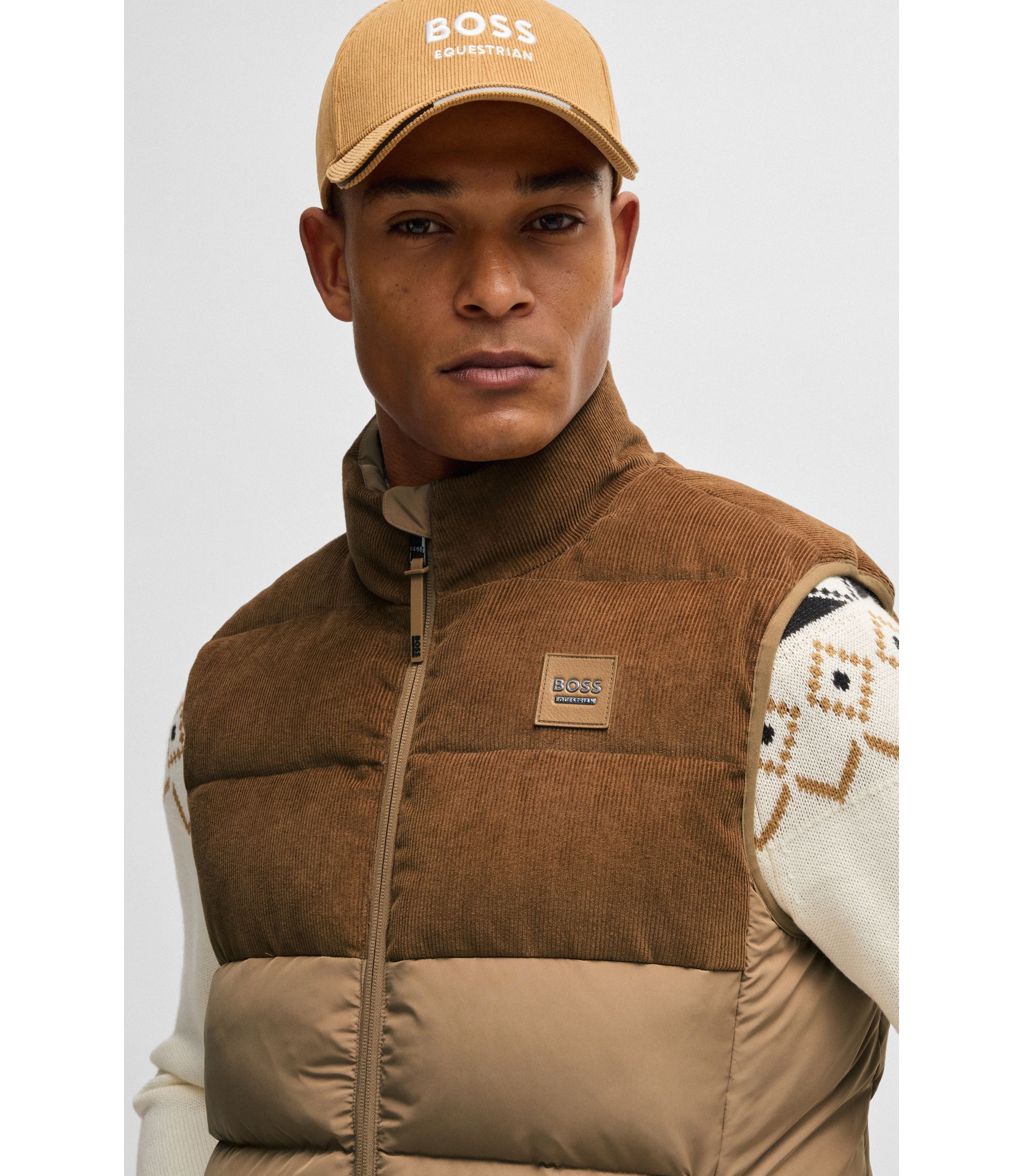 hbeuB6M1402_260_340?wid=1980&