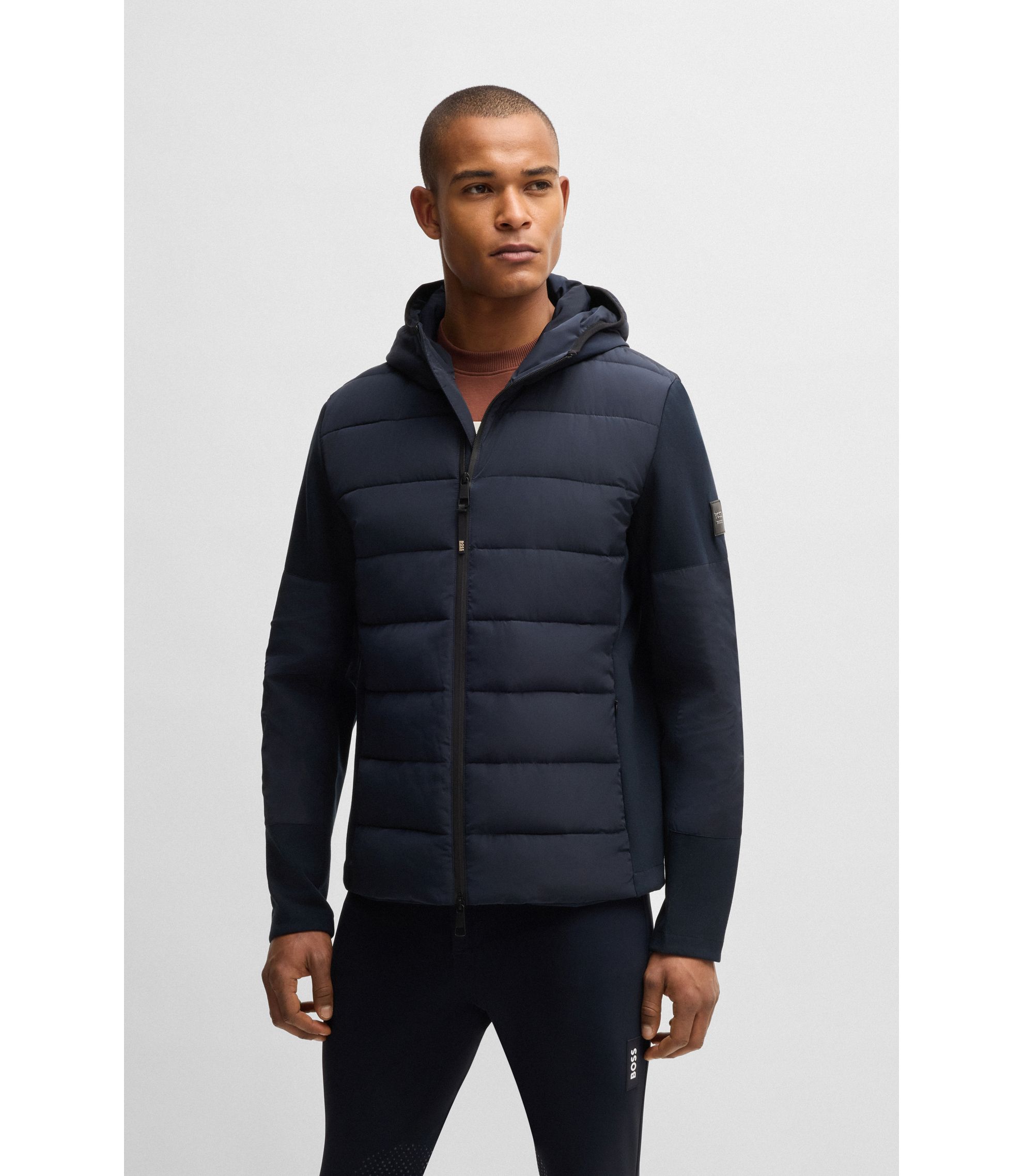 hbeuB6M1403_404_350?wid=1980&