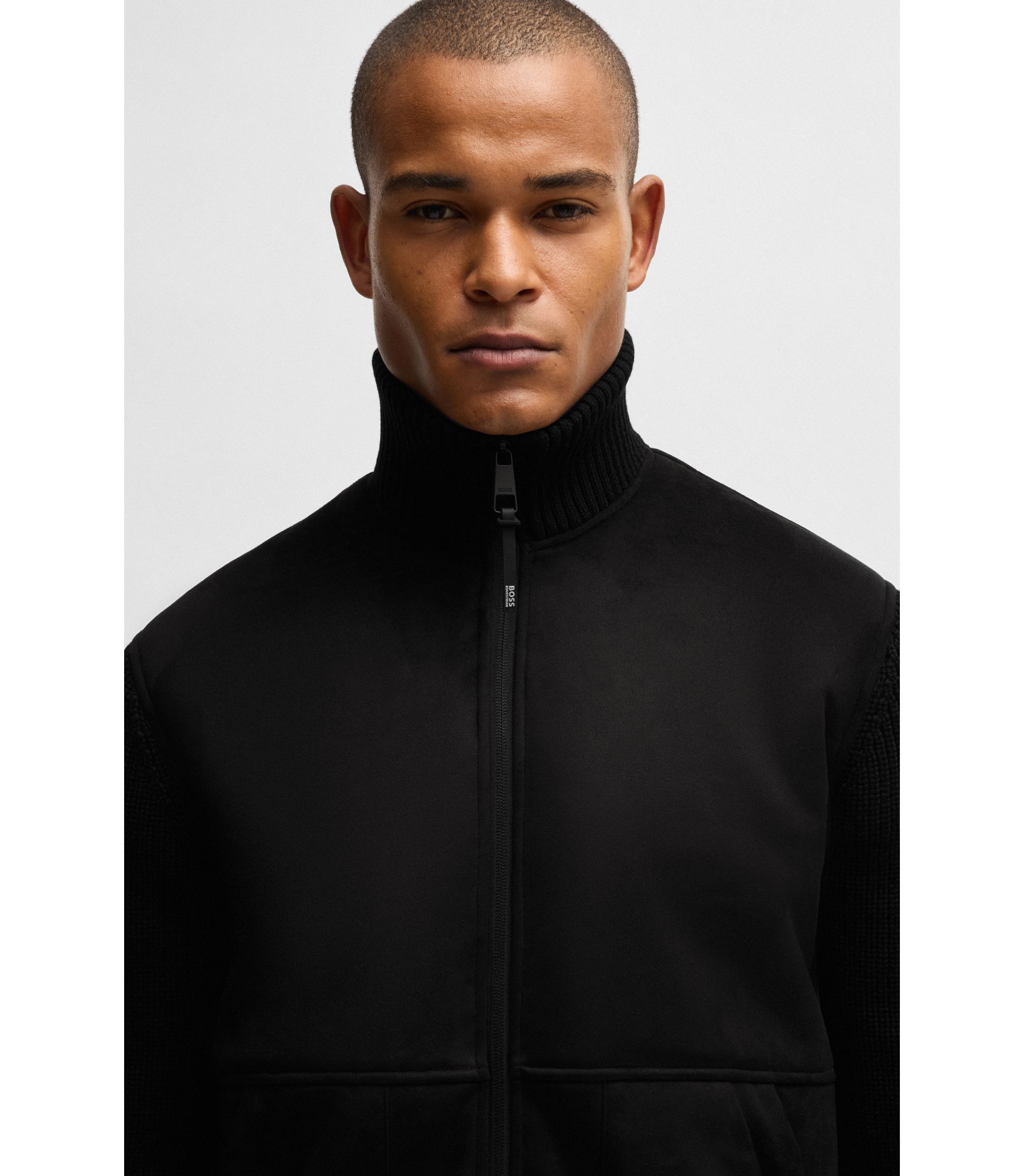 hbeuB6M1404_001_340?wid=1980&