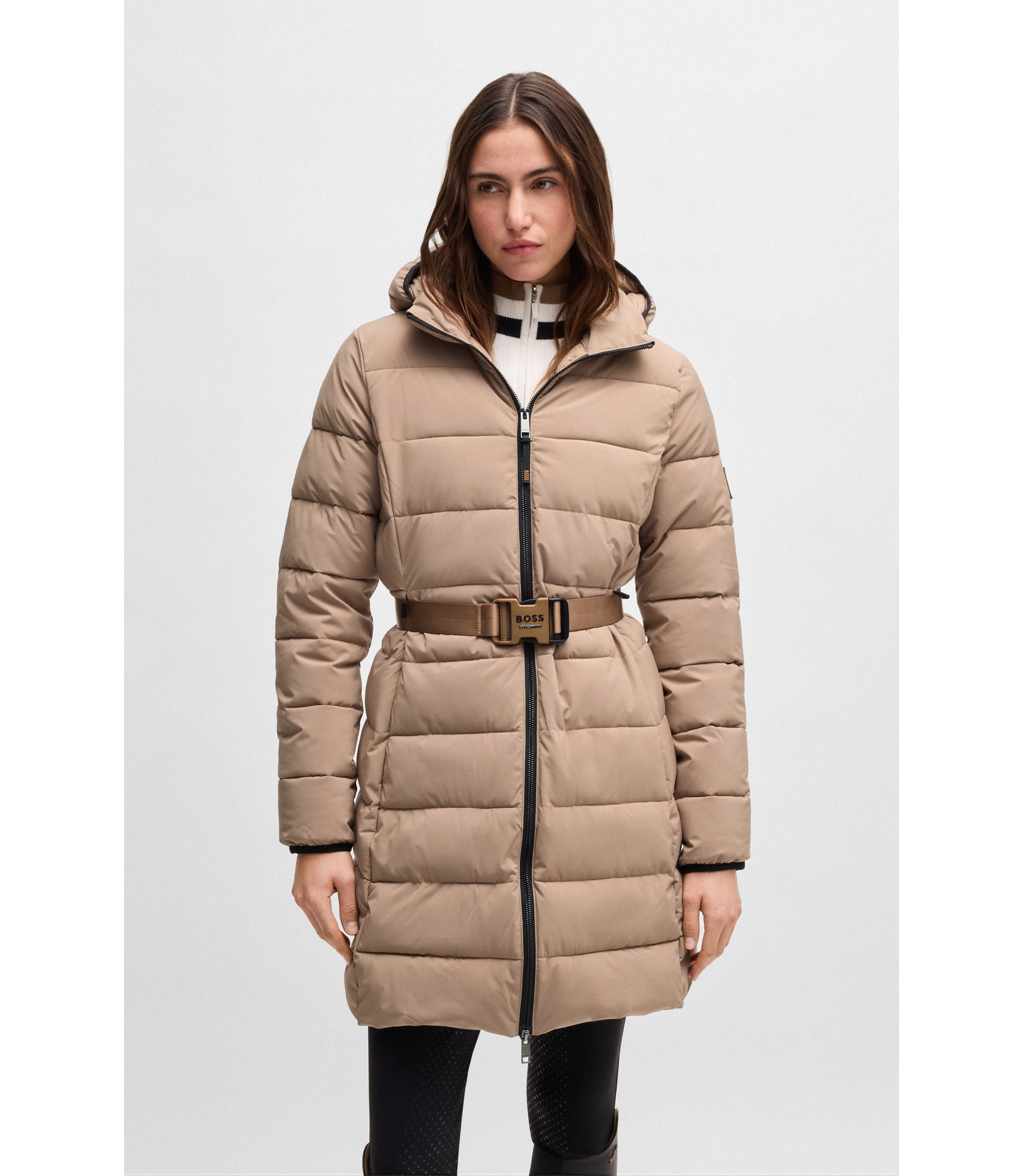 hbeuB6W1402_260_350?wid=1980&